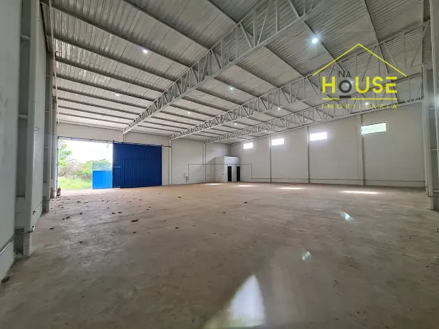 Galpão / Barracão com 600m², para alugar, no bairro Jardim Redentor em Fernandópolis