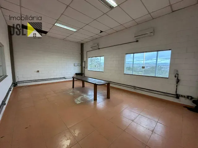 Galpão / Barracão com 616m², para alugar, no bairro Residencial Esperança em Caçapava