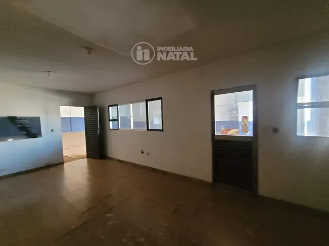 Galpão / Barracão com 400m², para alugar, no bairro Jardim Morumbi em Londrina