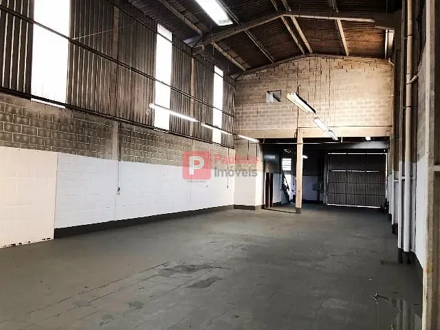 Galpão / Barracão com 500m², à venda, no bairro Vila Baby em São Paulo