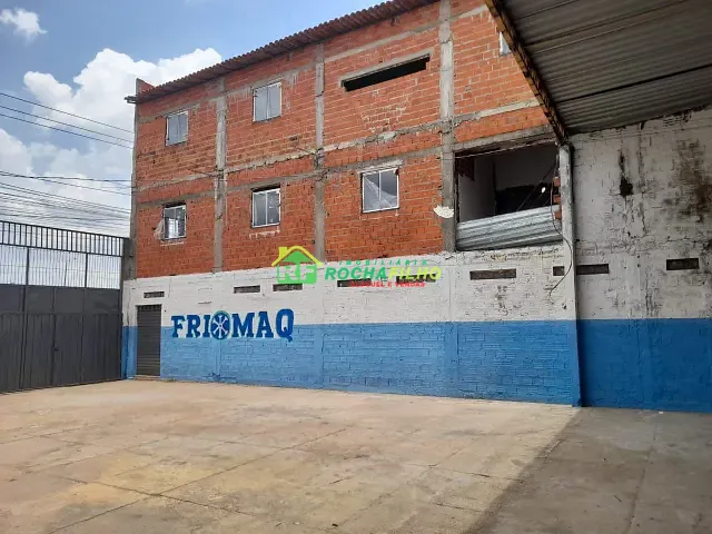 Galpão / Barracão com 450m², para alugar, no bairro Parque Jacinta em Teresina