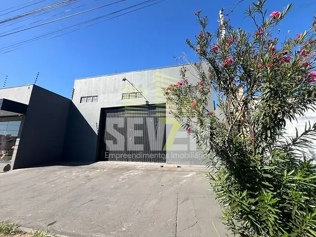 Galpão / Barracão com 200m², para alugar, no bairro Vila Alto Paraíso em Bauru