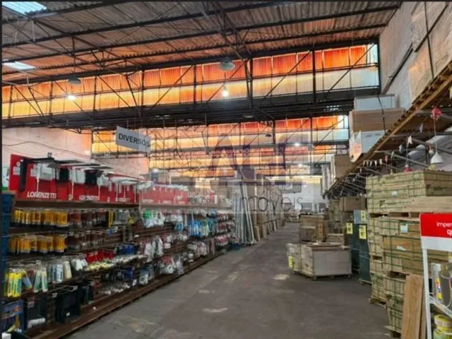 Galpão / Barracão com 2637m², para alugar, no bairro Vila Nogueira em Diadema