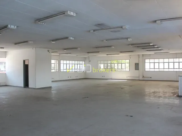 Galpão / Barracão para alugar, no bairro Presidente Altino em Osasco