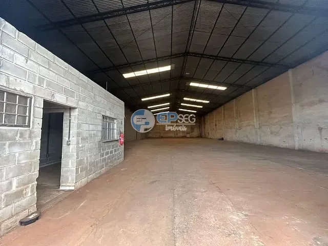Galpão / Barracão para alugar, no bairro Jardim Riviera em Cambé