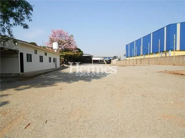 Galpão / Barracão com 2610m², à venda, no bairro Betel em Paulínia