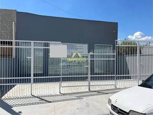 Galpão / Barracão com 250m², à venda, no bairro Jardim Itaguaçu em Salto