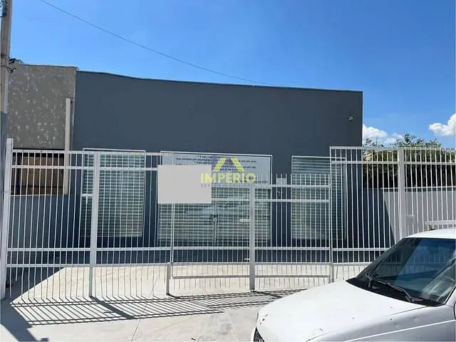 Galpão / Barracão com 250m², à venda, no bairro Jardim Itaguaçu em Salto
