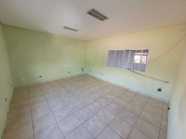 Galpão / Barracão com 300m², à venda, no bairro Paraíso (Polvilho) em Cajamar