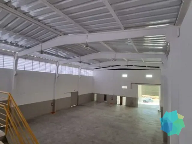 Galpão / Barracão com 1150m², para alugar, no bairro Centro Empresarial de Indaiatuba em Indaiatuba