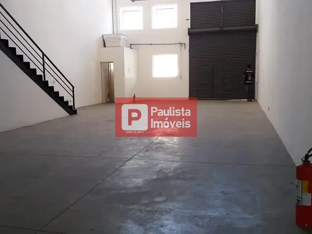 Galpão / Barracão para alugar, no bairro Alphaville Industrial em Barueri