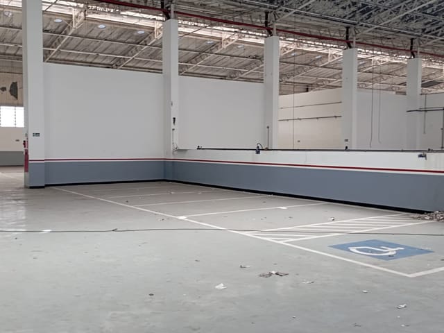 Galpão / Barracão com 5000m², para alugar, no bairro Alphaville Industrial em Barueri