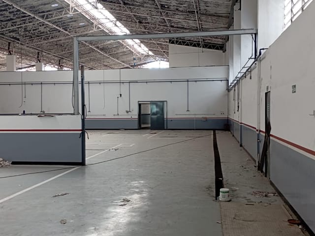 Galpão / Barracão com 5000m², para alugar, no bairro Alphaville Industrial em Barueri