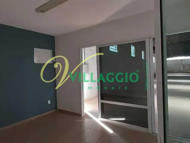 Galpão / Barracão com 1750m², para alugar, no bairro Distrito Industrial em São José do Rio Preto