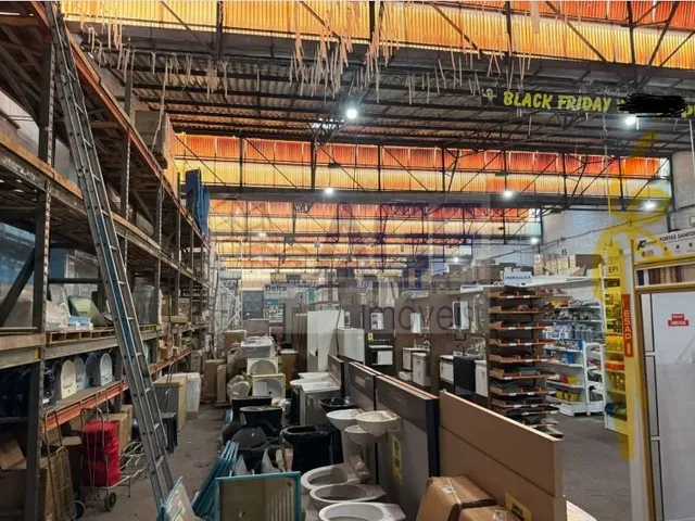 Galpão / Barracão com 5222m², à venda ou para alugar, no bairro Vila Nogueira em Diadema
