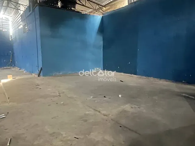 Galpão / Barracão com 429m², para alugar, no bairro Pampulha em Belo Horizonte