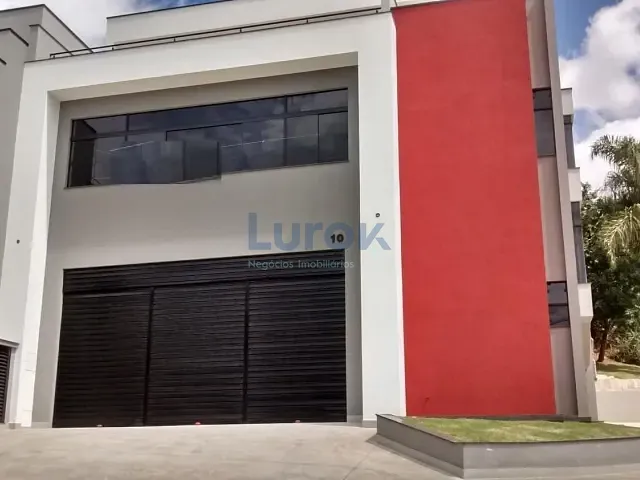 Prédio com 422m², para alugar, no bairro Vila Faustina I em Valinhos
