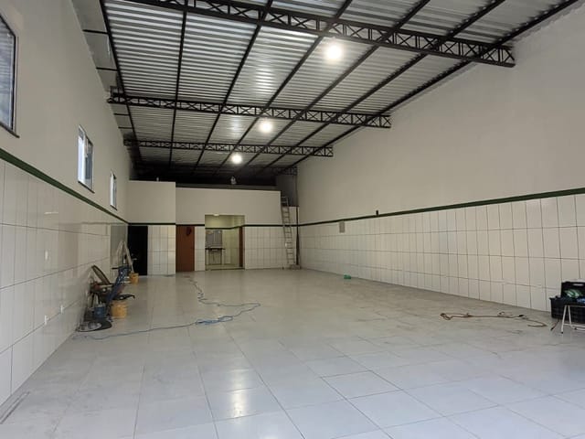 Foto do Galpão / Barracão - Galpão, 250 m² - venda por R$ 1.350.000,00 ou aluguel por R$ 12.000,05/mês - Jardim Satélite - São José dos Campos/SP | RUSSI IMÓVEIS