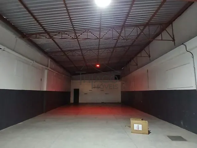 Galpão / Barracão com 468m², para alugar, no bairro Jardim Dona Sinhá em São Paulo