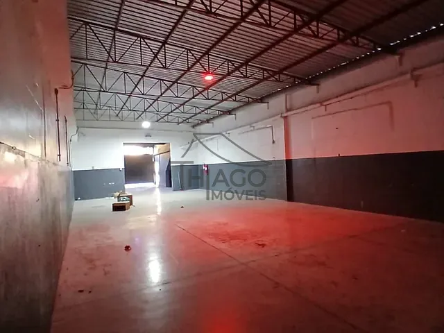Galpão / Barracão com 468m², para alugar, no bairro Jardim Dona Sinhá em São Paulo