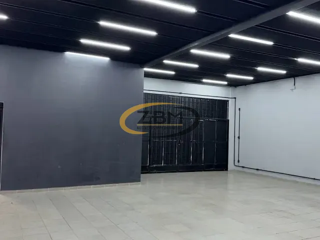 Galpão / Barracão para alugar, no bairro Centro em Londrina