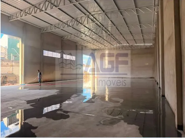 Galpão / Barracão com 848m², para alugar, no bairro Serraria em Diadema