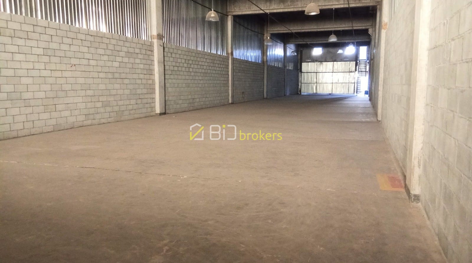 Depósito-Galpão-Armazém para alugar, 1000m² - Foto 2