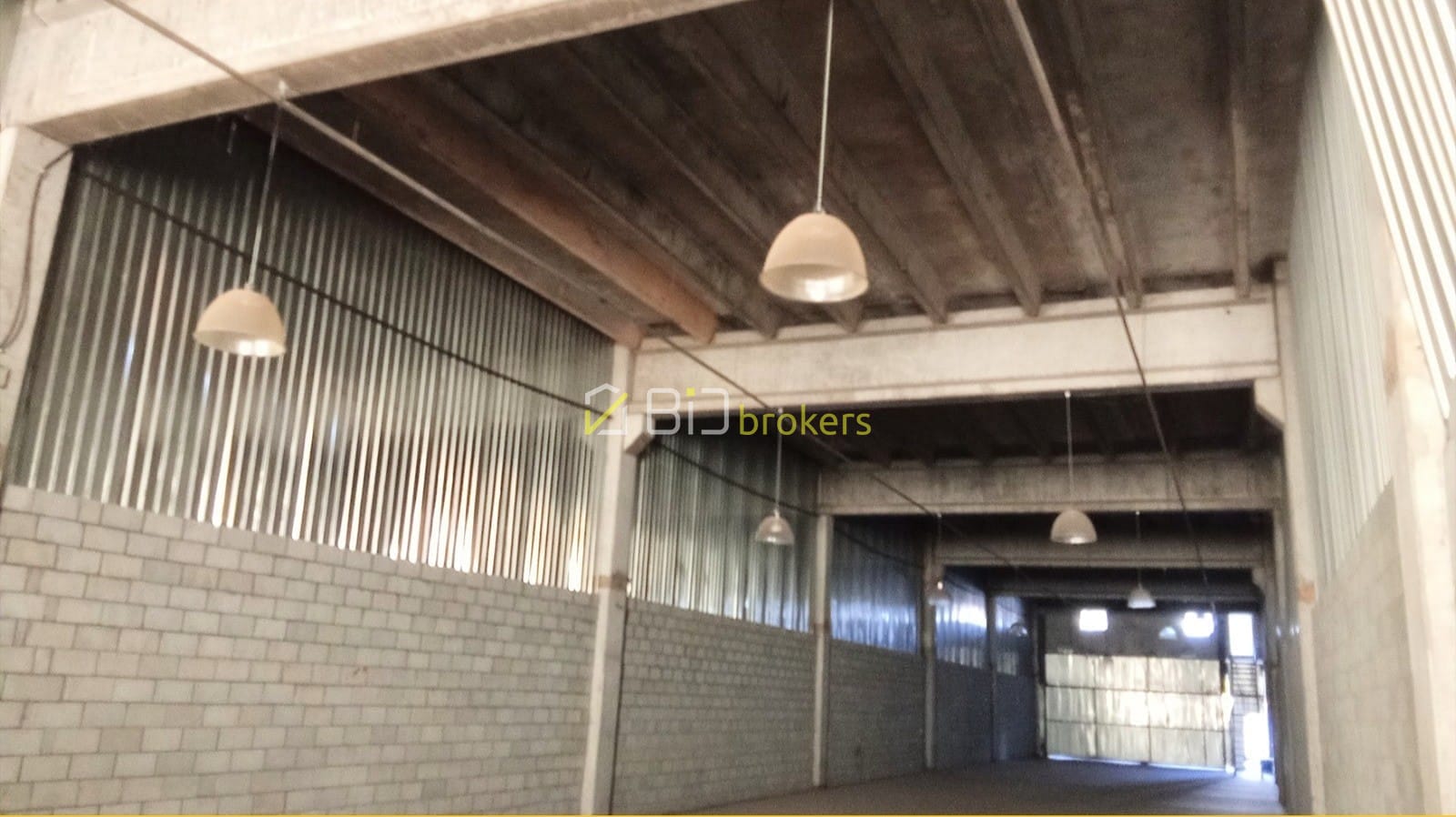 Depósito-Galpão-Armazém para alugar, 1000m² - Foto 3