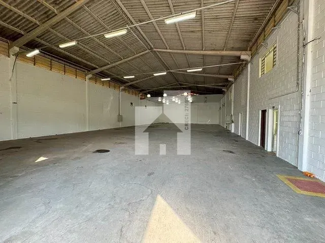 Galpão / Barracão com 2090m², à venda ou para alugar, no bairro Santa Júlia em Itupeva