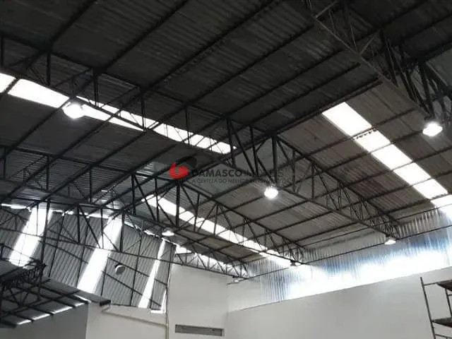 Galpão / Barracão para alugar, no bairro Campestre em Santo André