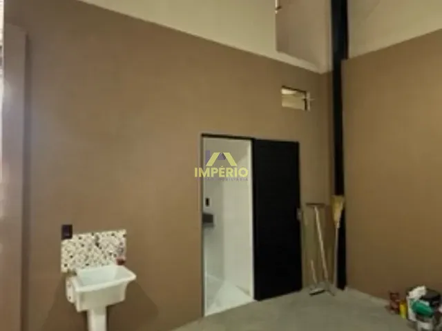 Galpão / Barracão com 206m², para alugar, no bairro Vila Teixeira em Salto