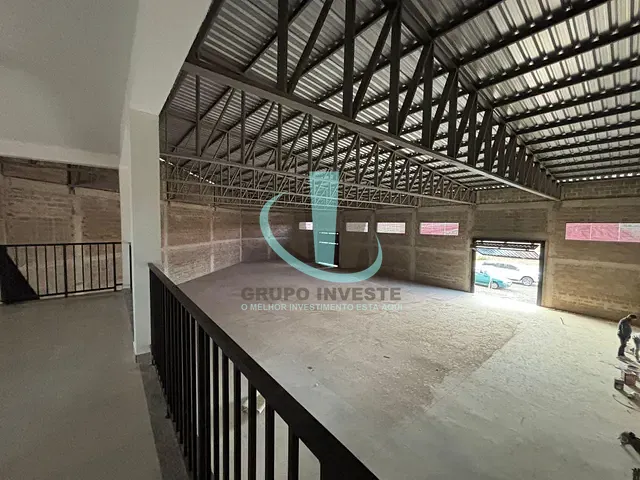Galpão / Barracão com 900m², para alugar, no bairro Centro em Araraquara