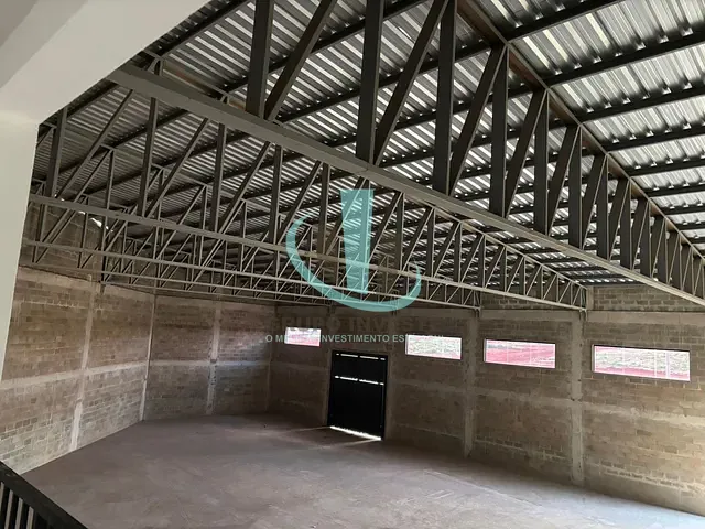 Galpão / Barracão com 900m², para alugar, no bairro Centro em Araraquara