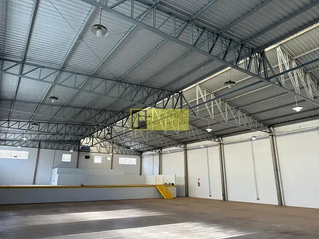 Galpão / Barracão com 1070m², para alugar, no bairro Vila Fioresi em São José do Rio Preto