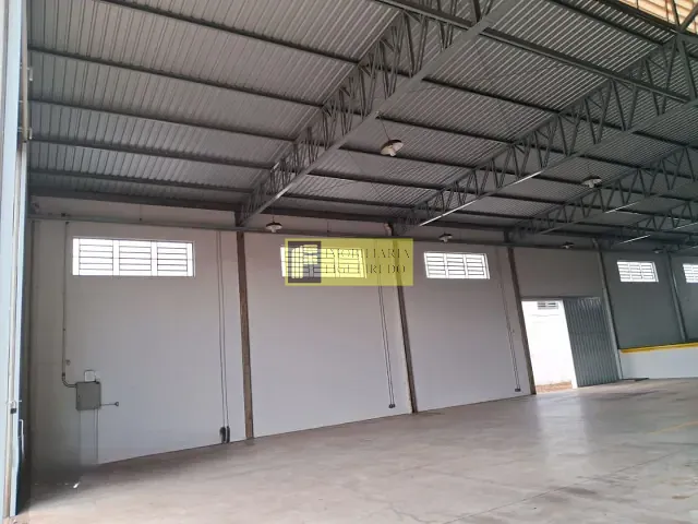 Galpão / Barracão com 1070m², para alugar, no bairro Vila Fioresi em São José do Rio Preto