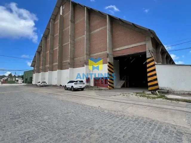 Galpão / Barracão com 1800m², para alugar, no bairro Prazeres em Jaboatão dos Guararapes
