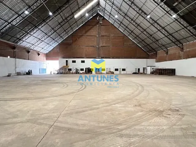 Galpão / Barracão com 1800m², para alugar, no bairro Prazeres em Jaboatão dos Guararapes