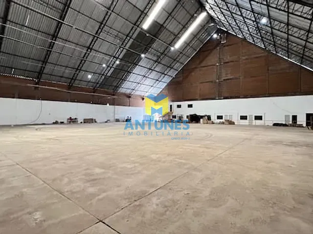 Galpão / Barracão com 1800m², para alugar, no bairro Prazeres em Jaboatão dos Guararapes