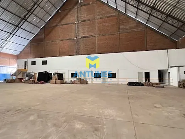 Galpão / Barracão com 1800m², para alugar, no bairro Prazeres em Jaboatão dos Guararapes