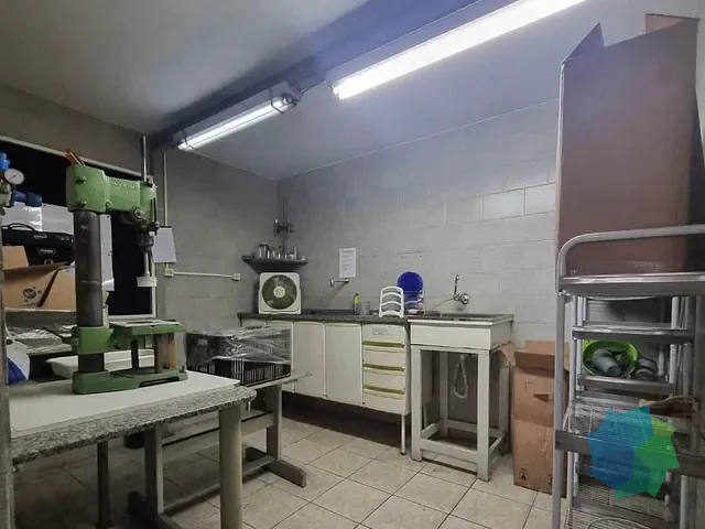 Galpão / Barracão com 680m², à venda, no bairro Jardim da Cidade em Salto