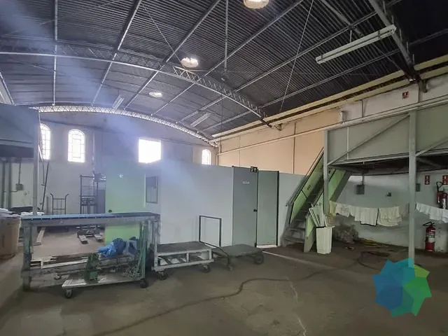 Galpão / Barracão com 680m², à venda, no bairro Jardim da Cidade em Salto