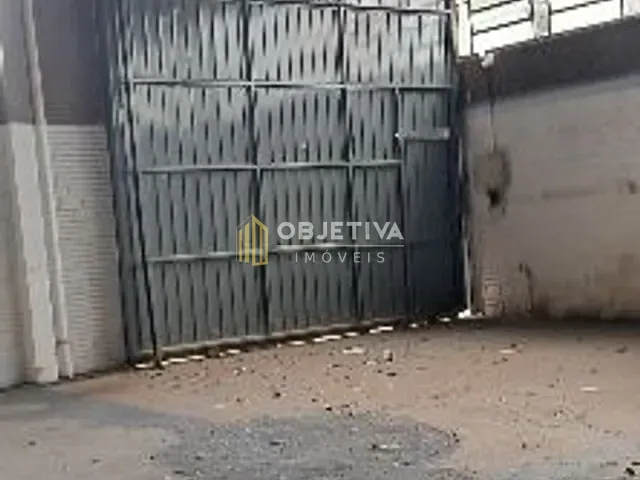 Galpão / Barracão com 260m², à venda, no bairro Liberdade em Novo Hamburgo