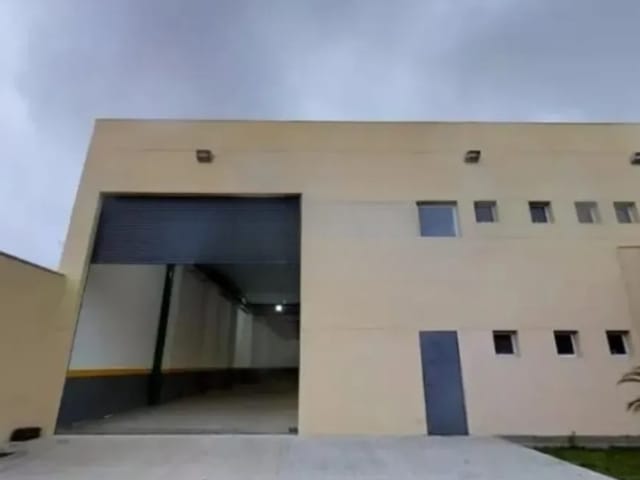 Galpão / Barracão com 2600m², à venda, no bairro Vila Monumento em São Paulo