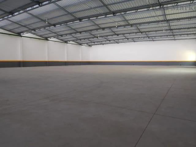 Galpão / Barracão com 2600m², à venda, no bairro Vila Monumento em São Paulo