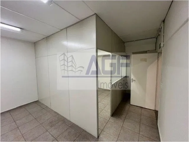 Galpão / Barracão com 211m², para alugar, no bairro Casa Grande em Diadema