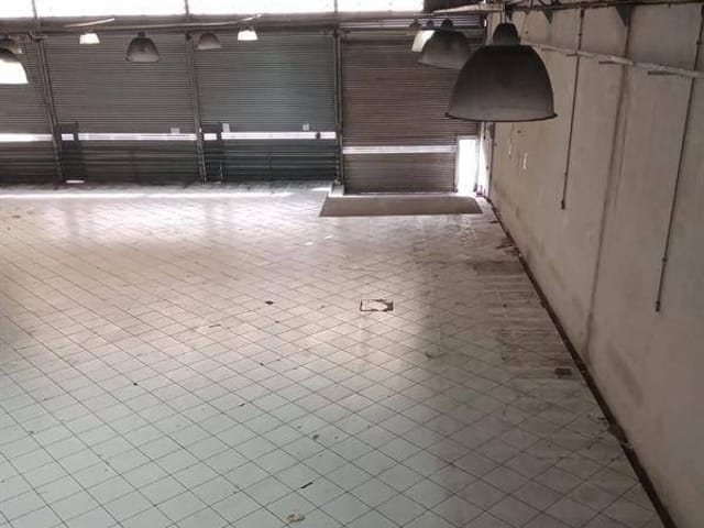 Galpão / Barracão com 1000m², para alugar, no bairro Vila Tibiriçá em Santo André