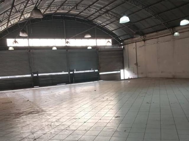 Galpão / Barracão com 1000m², para alugar, no bairro Vila Tibiriçá em Santo André