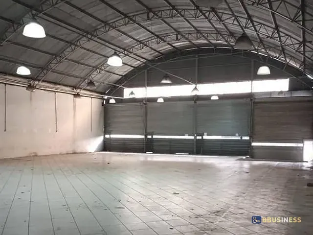 Galpão / Barracão com 1000m², para alugar, no bairro Vila Tibiriçá em Santo André