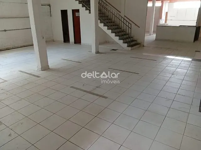 Galpão / Barracão com 260m², para alugar, no bairro Etelvina Carneiro em Belo Horizonte