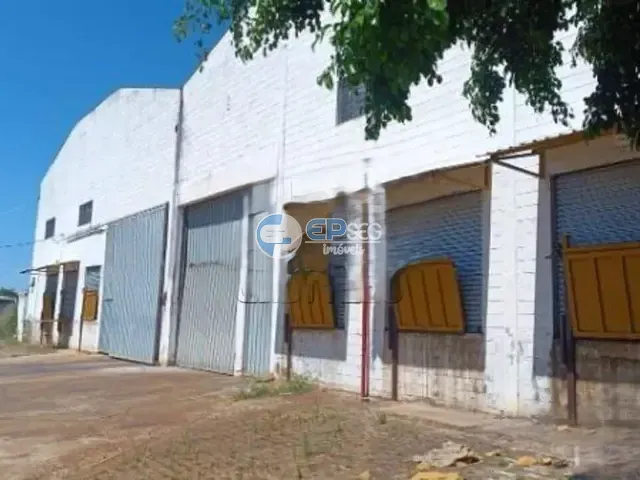 Galpão / Barracão com 2500m², para alugar, no bairro Helena em Londrina